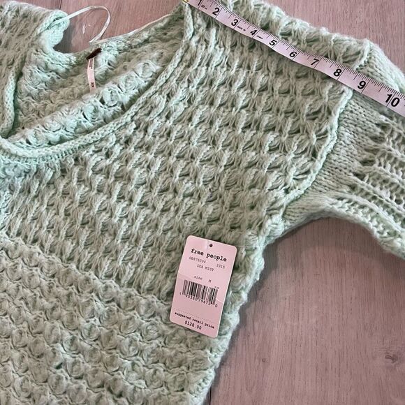 Free People Sweater top open knit size M mint green - Picture 5 of 10